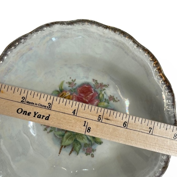 VINTAGE Floral Lusterware Bowl - 8 X 2 inches - Picture 4 of 5